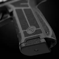 Pistolet  CZ P-09 C Nocturne kal. 9x19 - 5