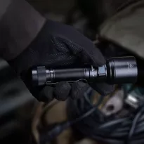 Fenix - Latarka EDC - 3000 lumenów - C7 - 7