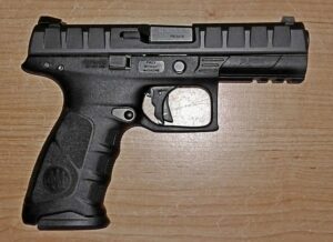 Pistolet Beretta APX A0 - zestaw promocyjny