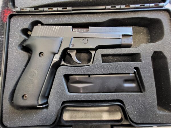 Pistolet Sig Sauer P226 9x19 - obrazek 2
